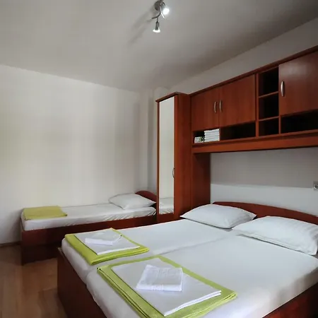 Milic Apartment Makarska